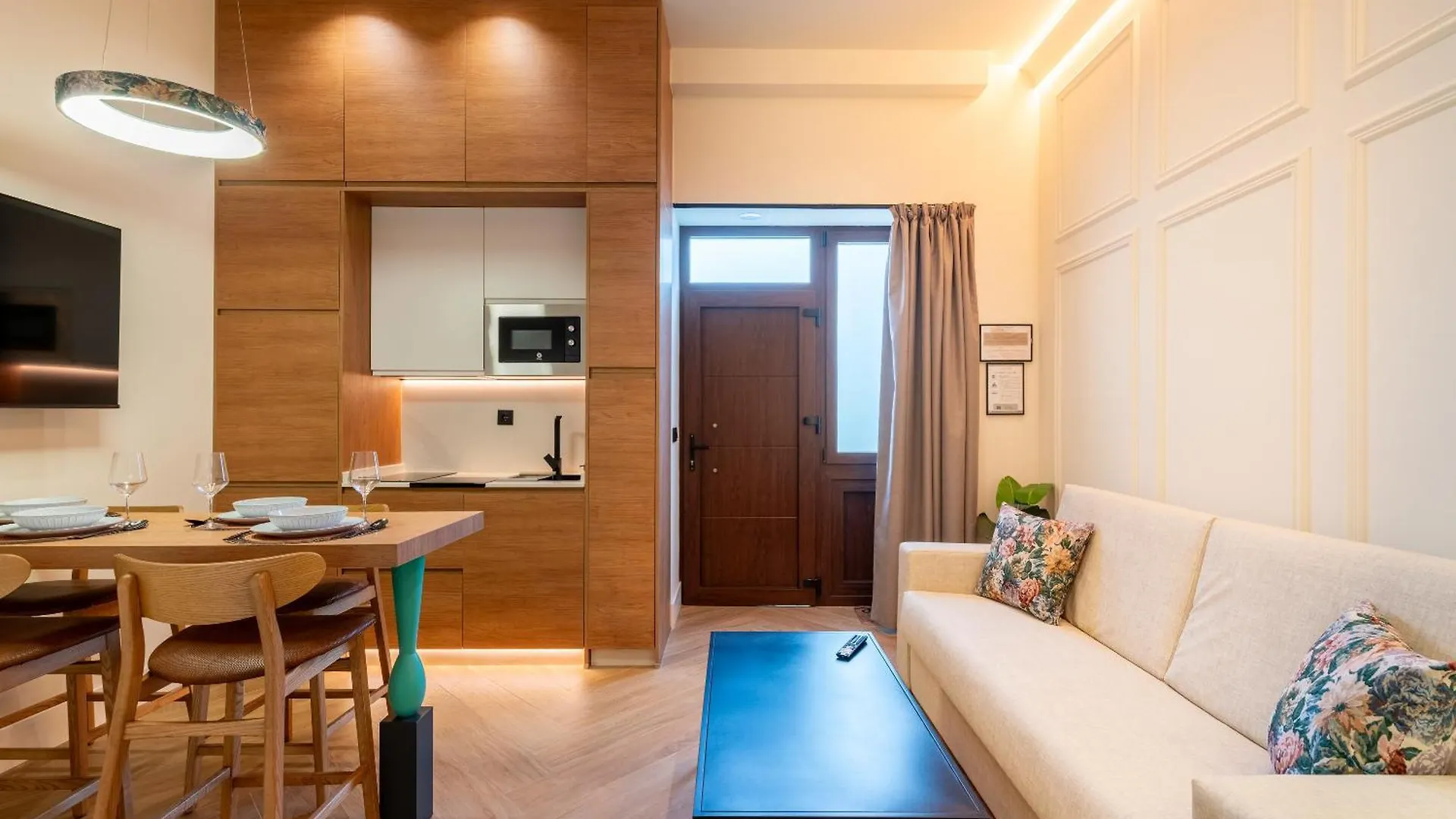 アパート Apartamentos Alvarado 5 セビリア